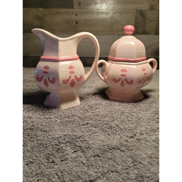 Vintage Sugar and Creamer - Picture 4 of 4